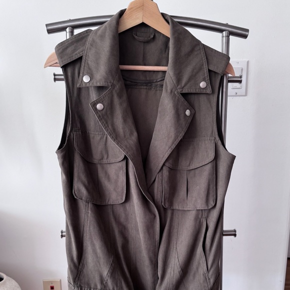 Cargo Vest - Olive, Size Small - Picture 1 of 3
